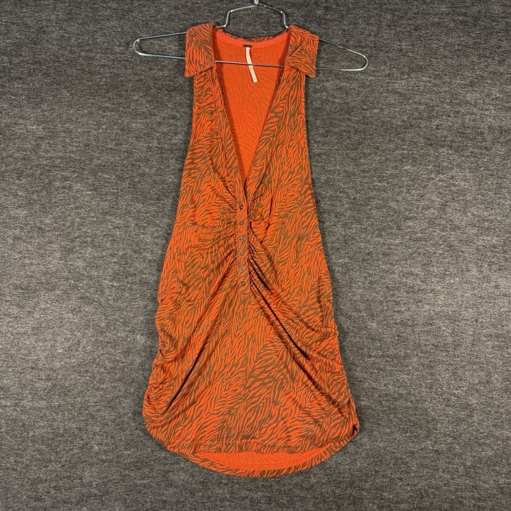 Free People Petite, Tight Fit, Burnt Orange Combo, Ruched button down, Low Cut